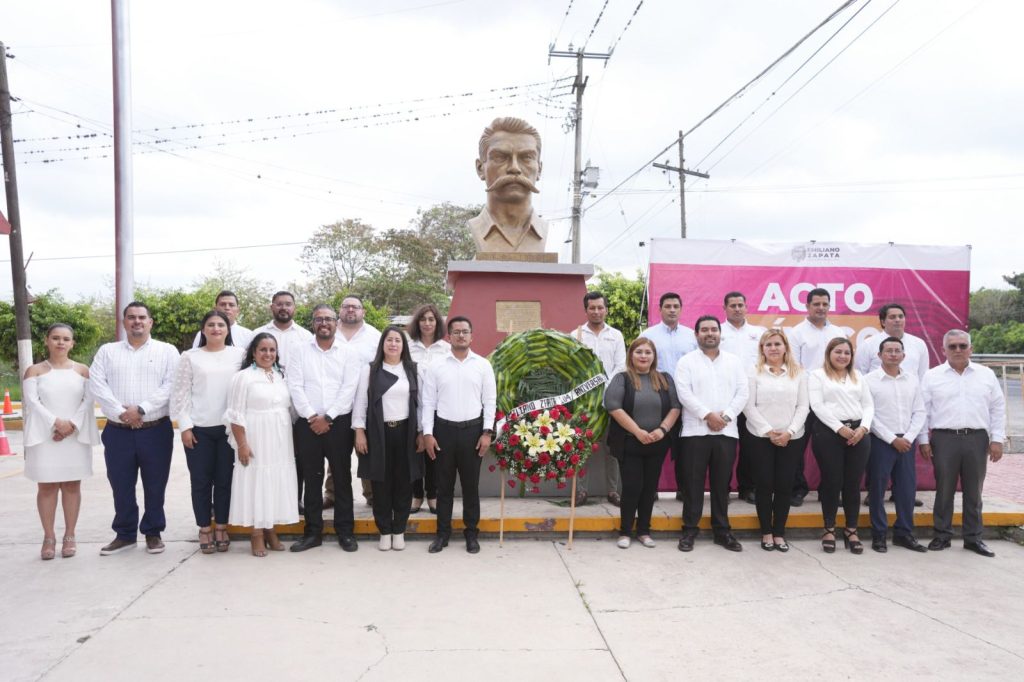 Rinde homenaje Ayuntamiento de Emiliano Zapata al Caudillo del Sur en su 104 aniversario luctuoso